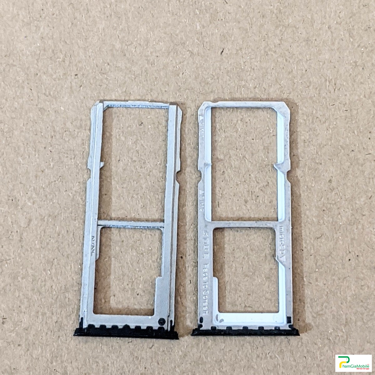 Khay Sim, Khay Thẻ Nhớ Oppo A83